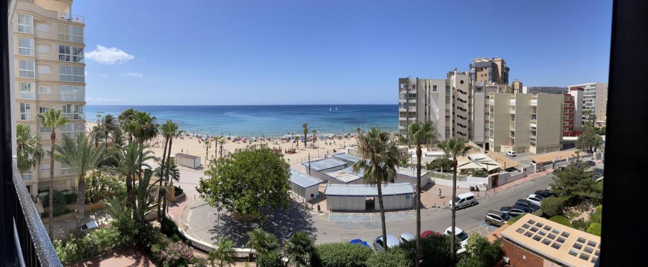 Moderno Apartamento Colon Con Vistas Al Mar 卡尔佩 外观 照片