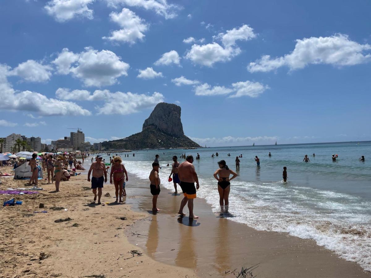Moderno Apartamento Colon Con Vistas Al Mar 卡尔佩 外观 照片