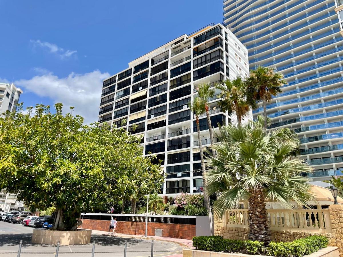 Moderno Apartamento Colon Con Vistas Al Mar 卡尔佩 外观 照片