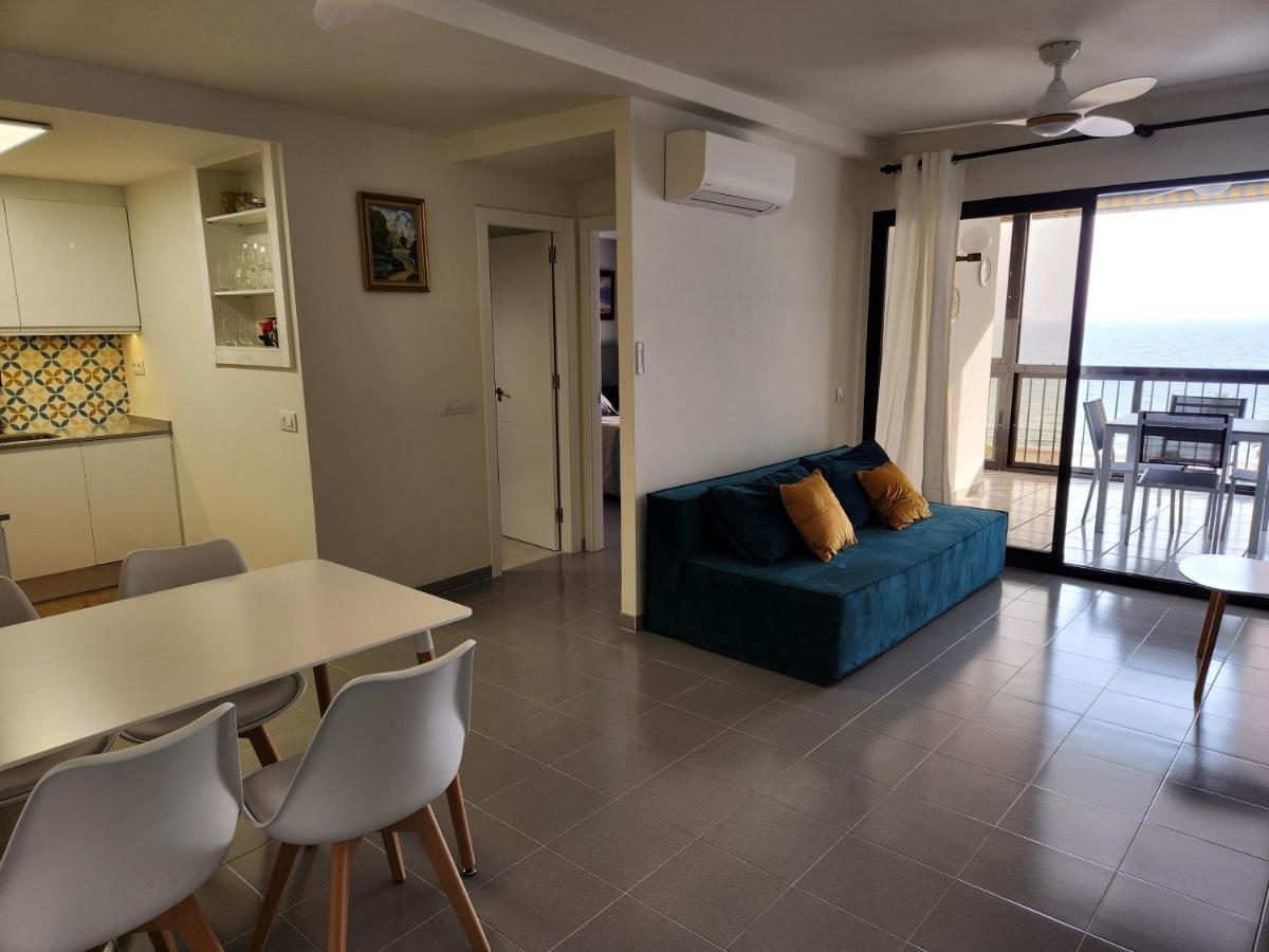 Moderno Apartamento Colon Con Vistas Al Mar 卡尔佩 外观 照片